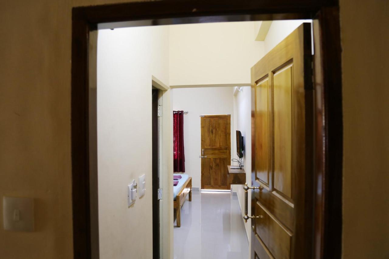 Sooryakamal Mahal Hotel Dharmastala Eksteriør billede
